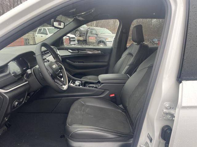 2023 Jeep Grand Cherokee GRAND CHEROKEE ALTITUDE 4X4