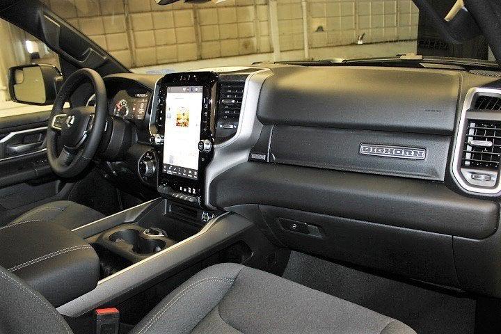 2023 RAM Ram 1500 RAM 1500 BIG HORN QUAD CAB 4X4 64 BOX