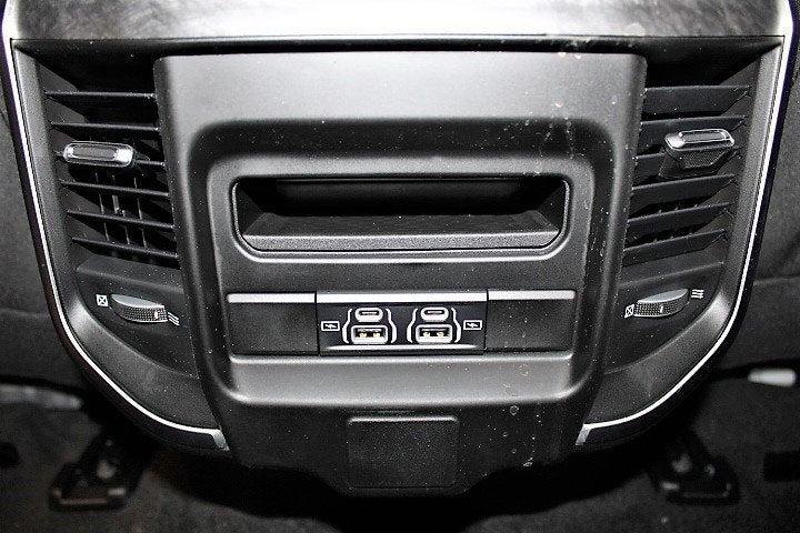 2023 RAM Ram 1500 RAM 1500 BIG HORN QUAD CAB 4X4 64 BOX