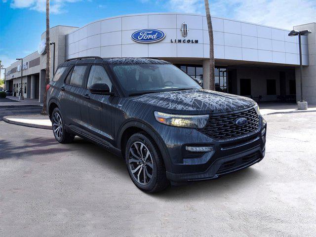 2022 Ford Explorer ST-LINE's photo
