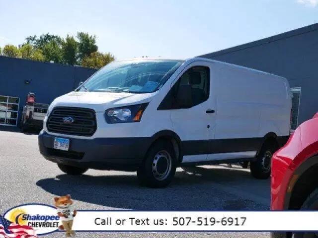 2018 Ford Transit T-150 130" Low Rf 8600 GVWR Swing-Out RH Dr