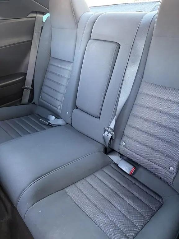2009 Dodge Challenger SE