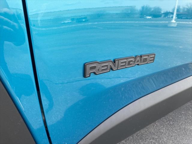 2022 Jeep Renegade RENEGADE ALTITUDE 4X4