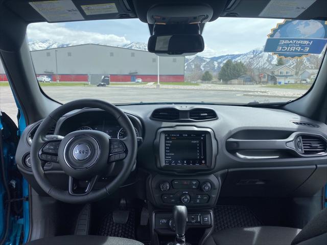 2022 Jeep Renegade RENEGADE ALTITUDE 4X4