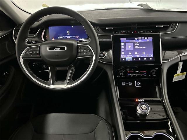 2023 Jeep Grand Cherokee GRAND CHEROKEE LAREDO 4X4
