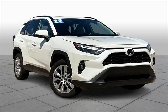 2022 Toyota RAV4 XLE Premium