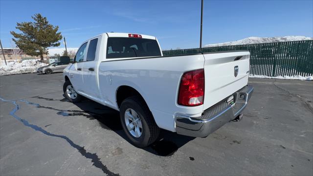 2023 RAM Ram 1500 Classic RAM 1500 CLASSIC TRADESMAN QUAD CAB 4X4 64 BOX
