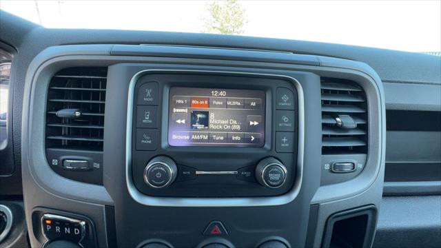 2023 RAM Ram 1500 Classic RAM 1500 CLASSIC TRADESMAN QUAD CAB 4X4 64 BOX