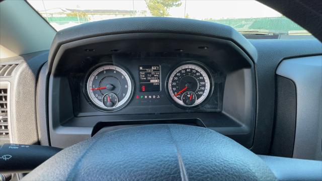 2023 RAM Ram 1500 Classic RAM 1500 CLASSIC TRADESMAN QUAD CAB 4X4 64 BOX