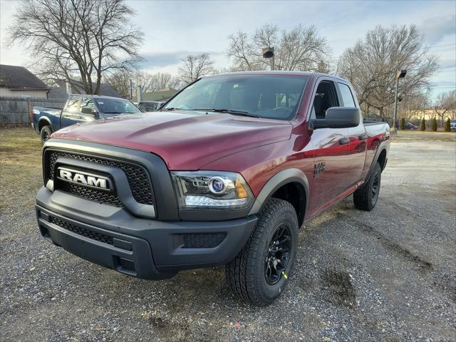 2023 RAM Ram 1500 Classic RAM 1500 CLASSIC WARLOCK QUAD CAB 4X4 64 BOX