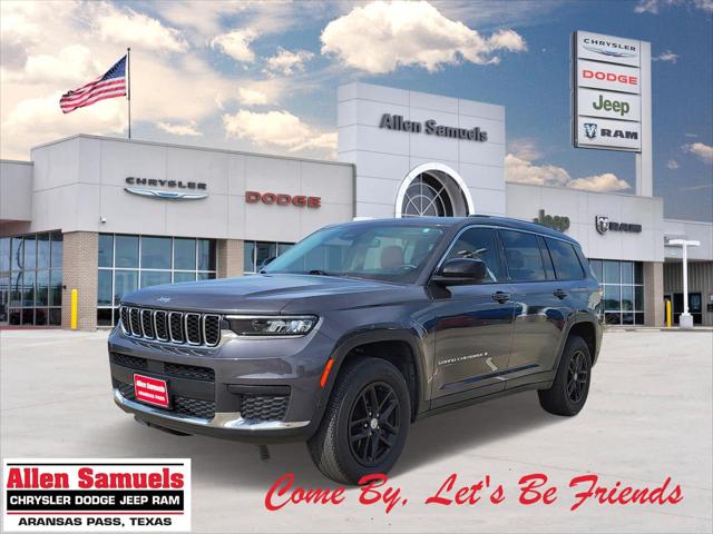 2022 Jeep Grand Cherokee L Laredo 4x4