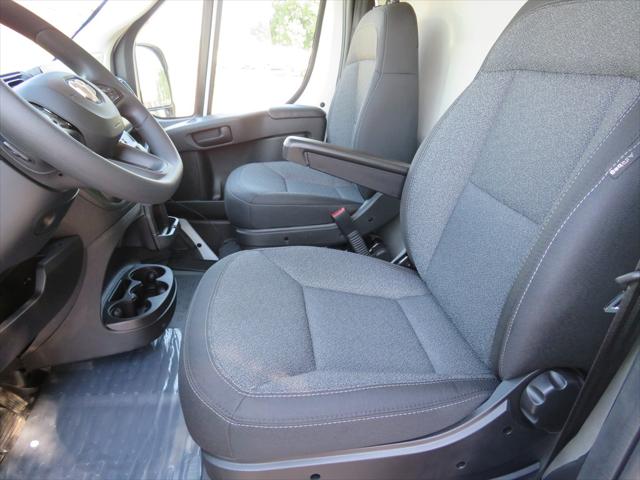 2023 Ram ProMaster Cargo Van High Roof 136" WB