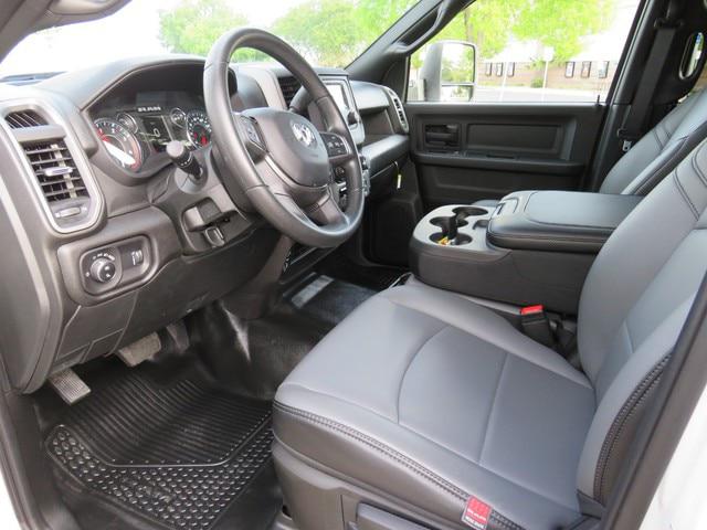 2023 Ram 5500 Tradesman/SLT/Laramie/Limited