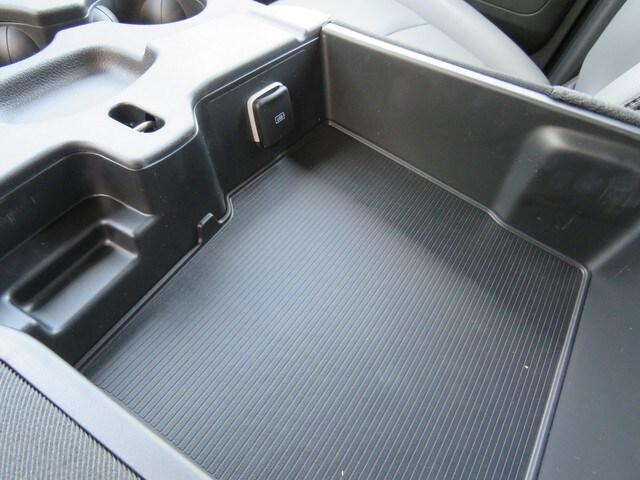 2023 Ram 5500 Tradesman/SLT/Laramie/Limited