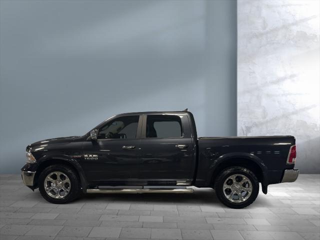 2017 RAM 1500 Laramie Crew Cab 4x4 57 Box 2017 RAM 1500 Laramie Crew Cab 4x4 57 Box