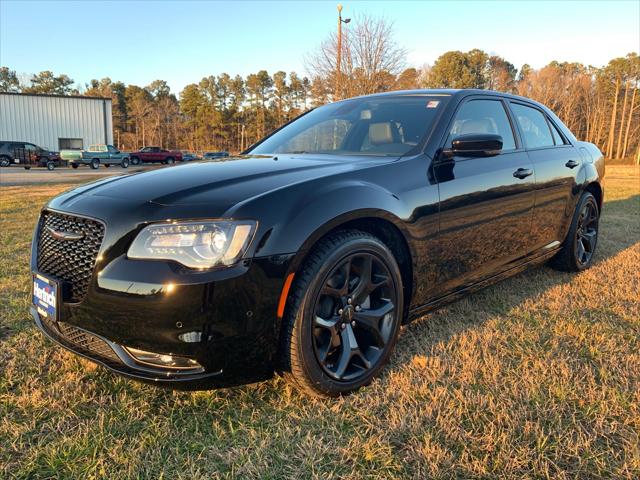 2023 Chrysler Chrysler 300 300S V6
