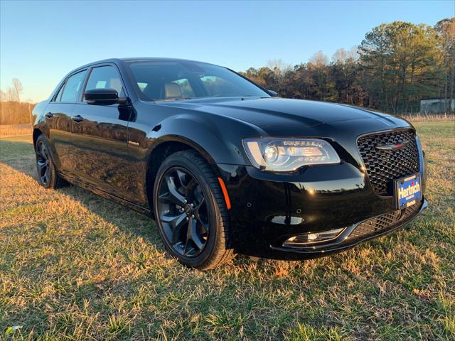 2023 Chrysler Chrysler 300 300S V6