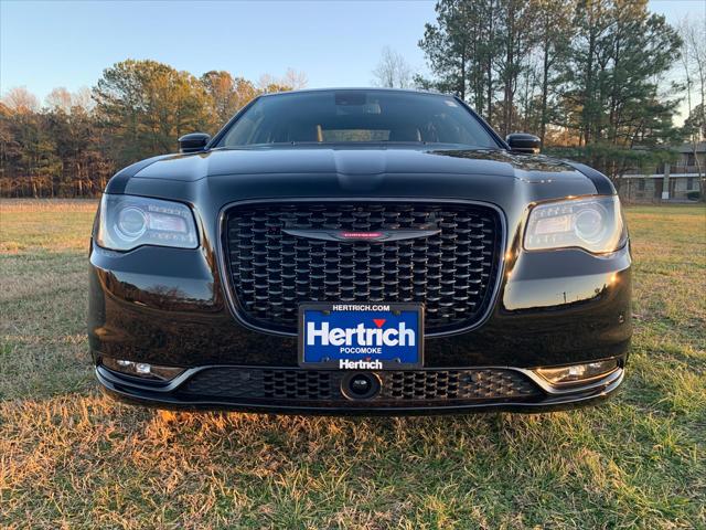 2023 Chrysler Chrysler 300 300S V6