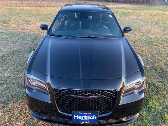 2023 Chrysler Chrysler 300 300S V6