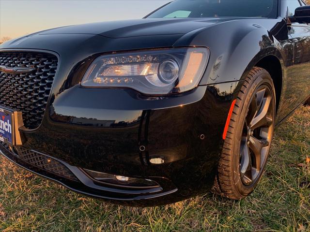 2023 Chrysler Chrysler 300 300S V6