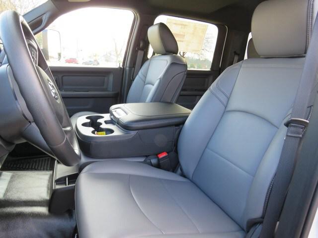 2022 Ram 3500 Tradesman/SLT/Laramie/Limited