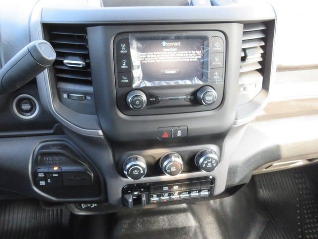 2022 Ram 3500 Tradesman/SLT/Laramie/Limited