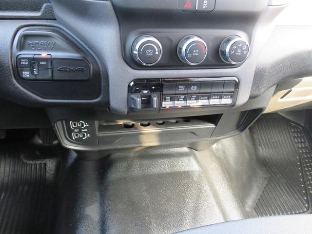 2022 Ram 3500 Tradesman/SLT/Laramie/Limited