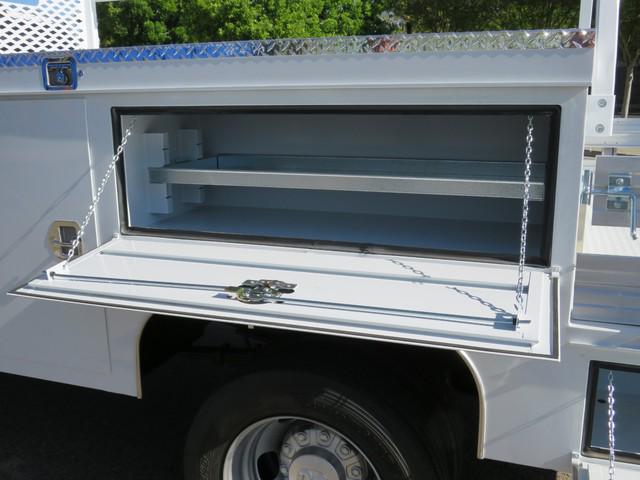 2022 Ram 4500 Chassis Tradesman/SLT