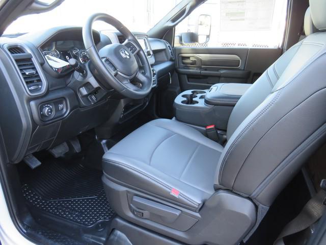 2022 Ram 4500 Chassis Tradesman/SLT