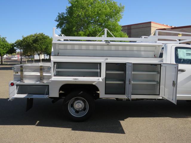 2022 Ram 4500 Chassis Tradesman/SLT