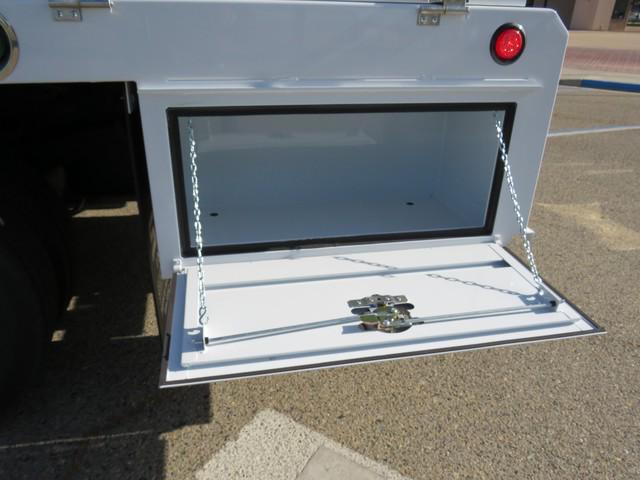 2022 Ram 4500 Chassis Tradesman/SLT