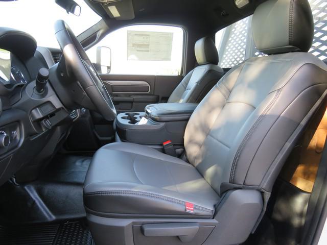 2022 Ram 4500 Chassis Tradesman/SLT