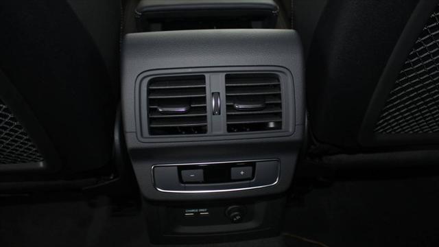 2023 Audi SQ5 Premium Plus TFSI quattro Tiptronic