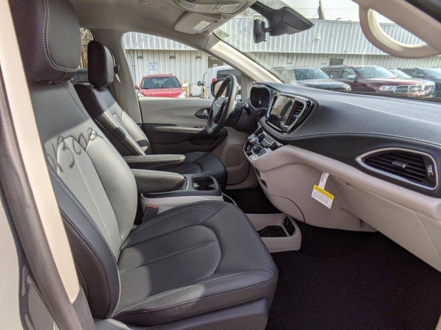 2023 Chrysler Pacifica PACIFICA TOURING L AWD