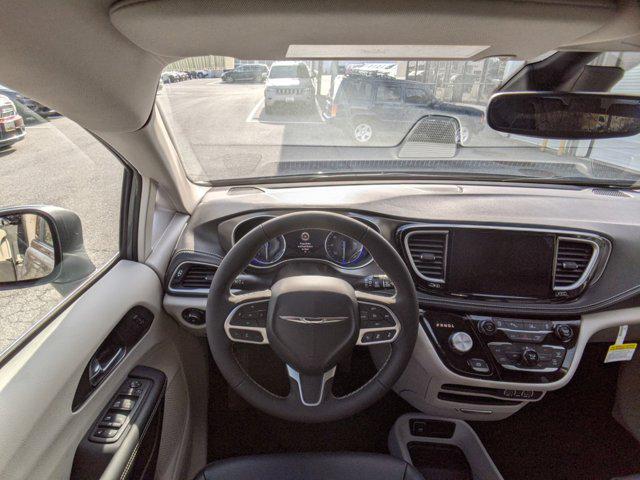2023 Chrysler Pacifica PACIFICA TOURING L AWD