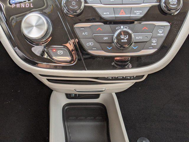 2023 Chrysler Pacifica PACIFICA TOURING L AWD
