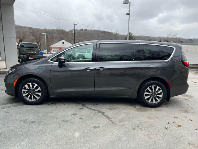 2023 Chrysler Pacifica Plug-In Hybrid PACIFICA PLUG-IN HYBRID TOURING L