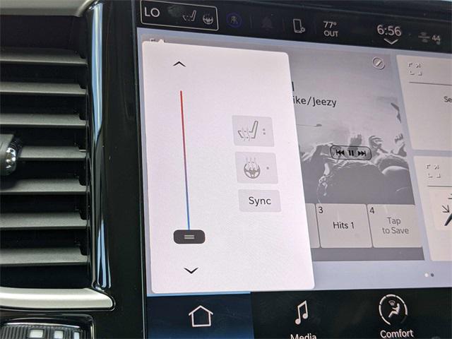 2023 Pacifica TOURING L fwd 22
