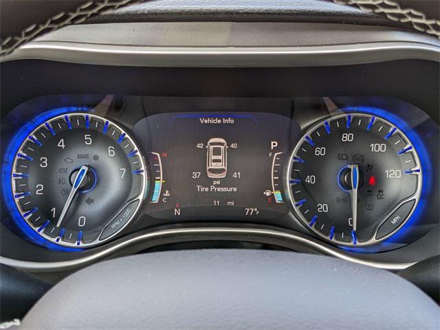 2023 Pacifica TOURING L fwd 26