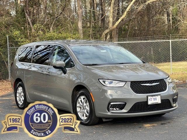 2023 Chrysler Pacifica PACIFICA TOURING L