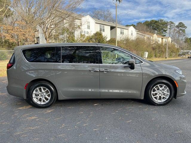 2023 Chrysler Pacifica PACIFICA TOURING L