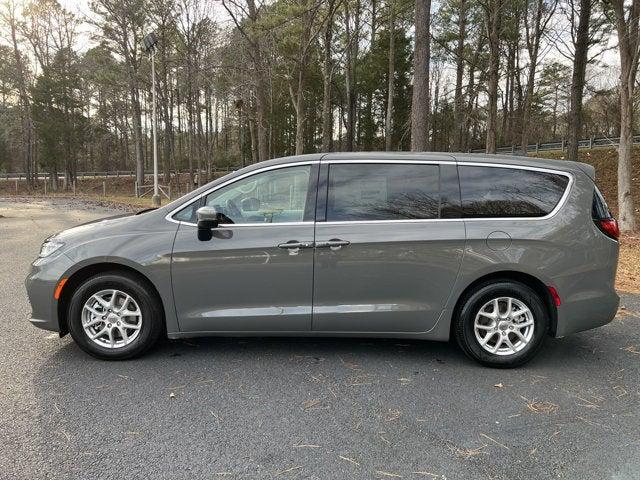2023 Chrysler Pacifica PACIFICA TOURING L