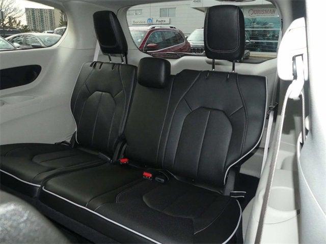 2023 Chrysler Pacifica Plug-In Hybrid PACIFICA PLUG-IN HYBRID LIMITED