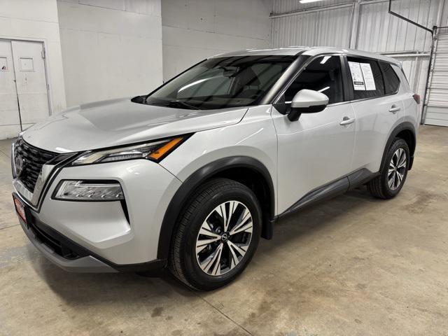 2022 Nissan Rogue SV FWD
