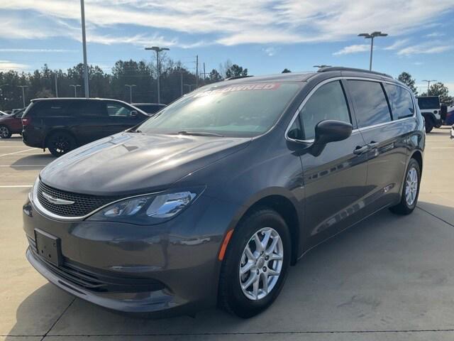 2020 Chrysler Voyager LXI