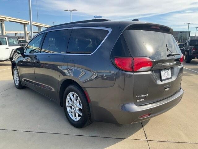 2020 Chrysler Voyager LXI