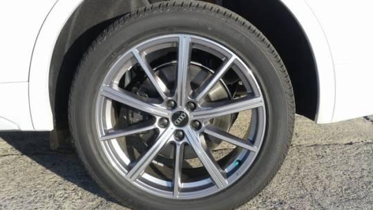 2023 Audi SQ5 Premium Plus TFSI quattro Tiptronic