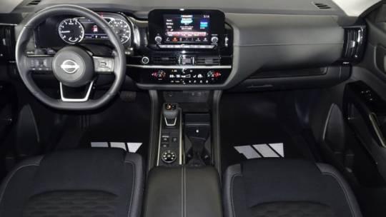 2022 Nissan Pathfinder SV 4WD