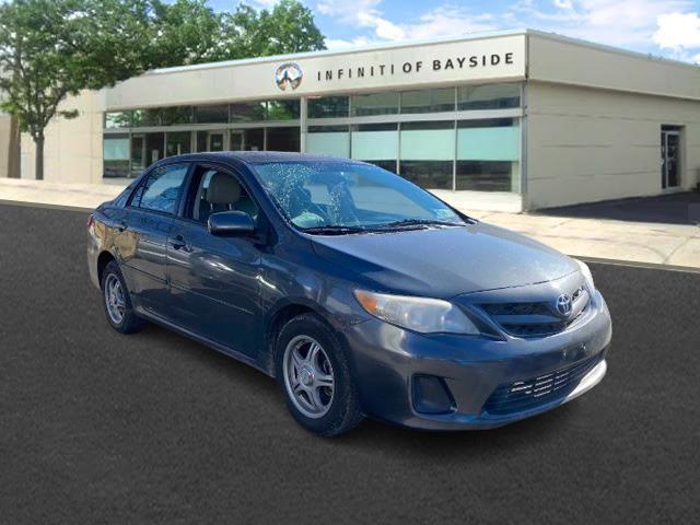 2011 Toyota Corolla LE [0]