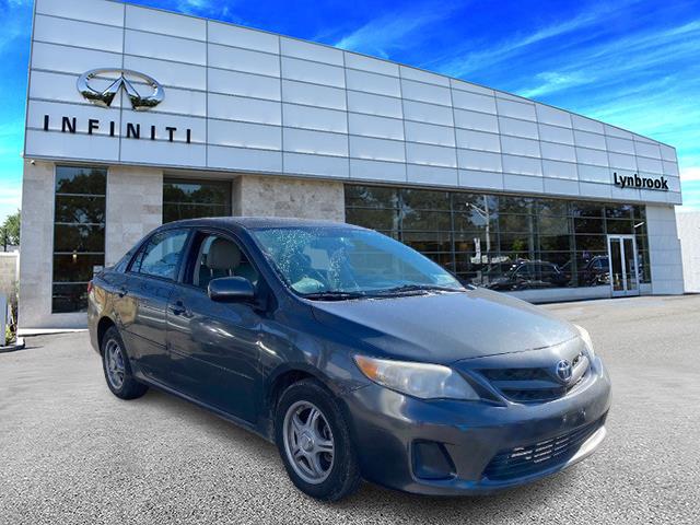 2011 Toyota Corolla LE [0]